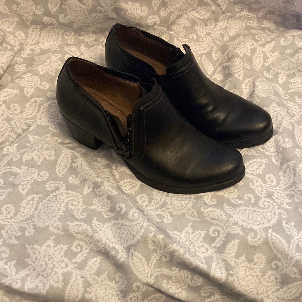 Natural Soul Kasta size 7.5 color Black